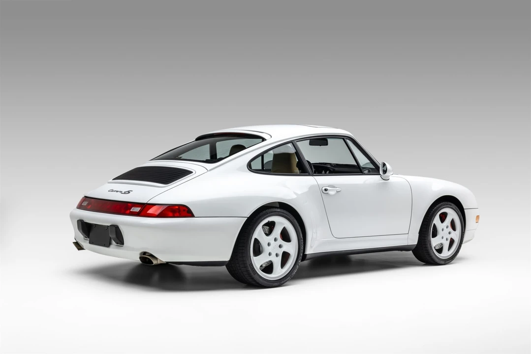1997 Porsche 993 Carrera 4S - Image 9 of 31