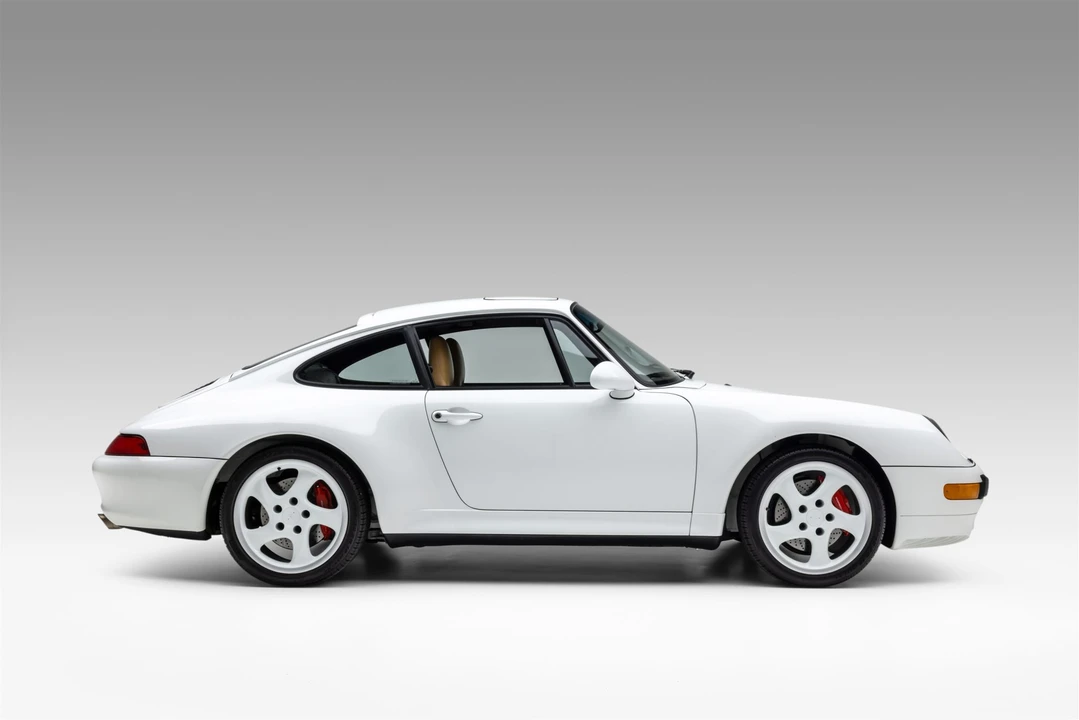 1997 Porsche 993 Carrera 4S - Image 8 of 31