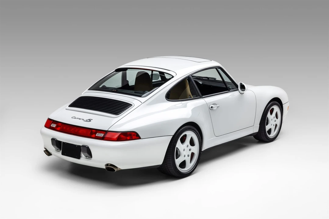 1997 Porsche 993 Carrera 4S - Image 10 of 31
