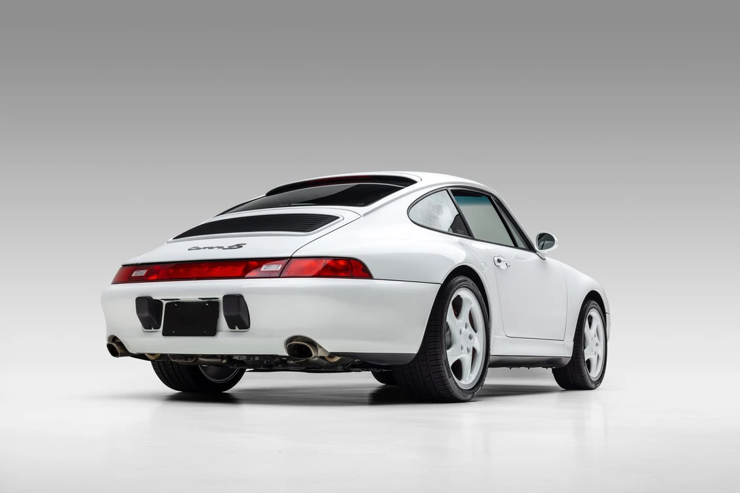 1997 Porsche 993 Carrera 4S - Image 12 of 31