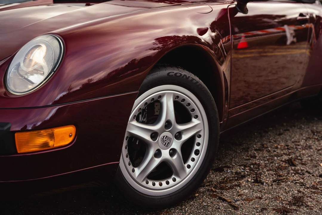 1997 Porsche 993 Carrera - Image 16 of 31