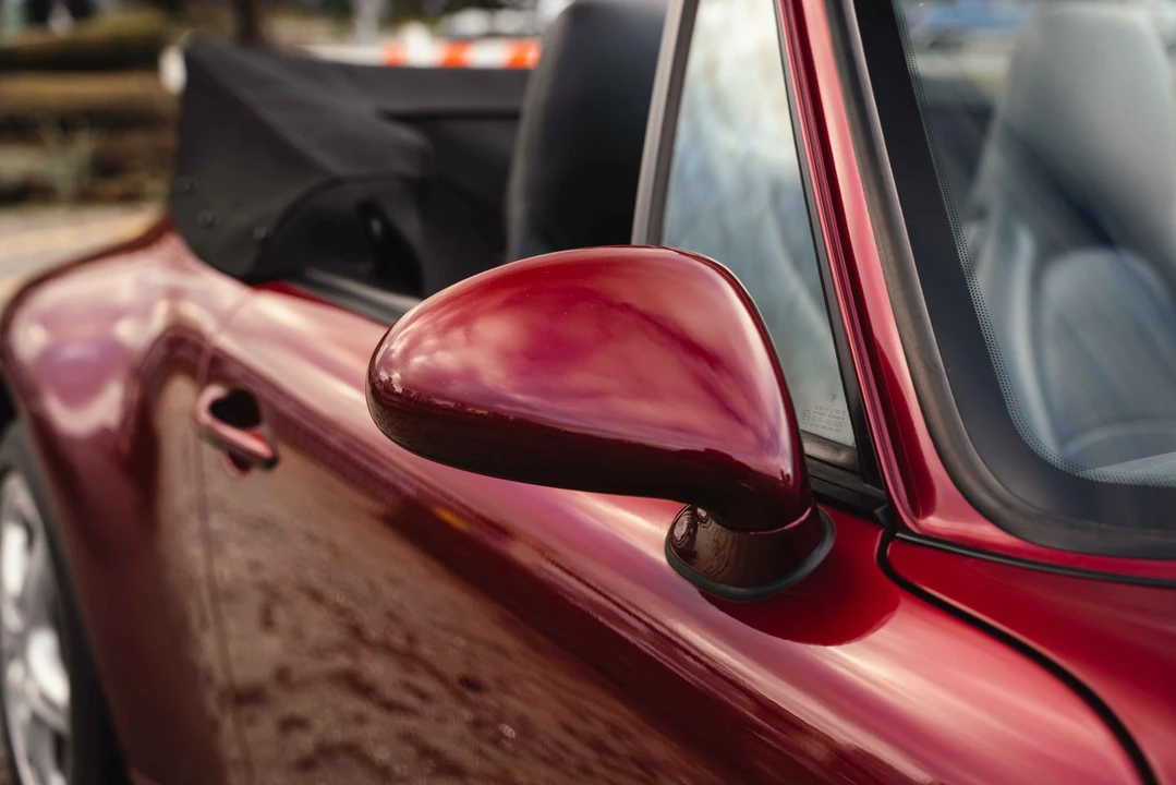 1997 Porsche 993 Carrera - Image 28 of 31