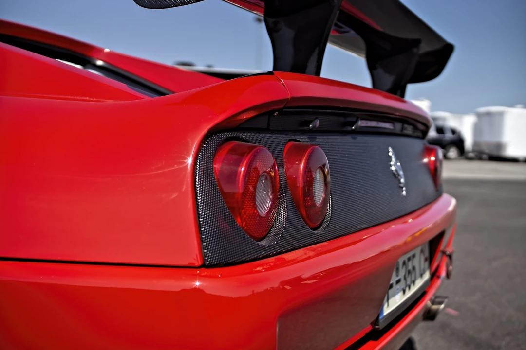 1998 Ferrari F355 Berlinetta - Image 16 of 31