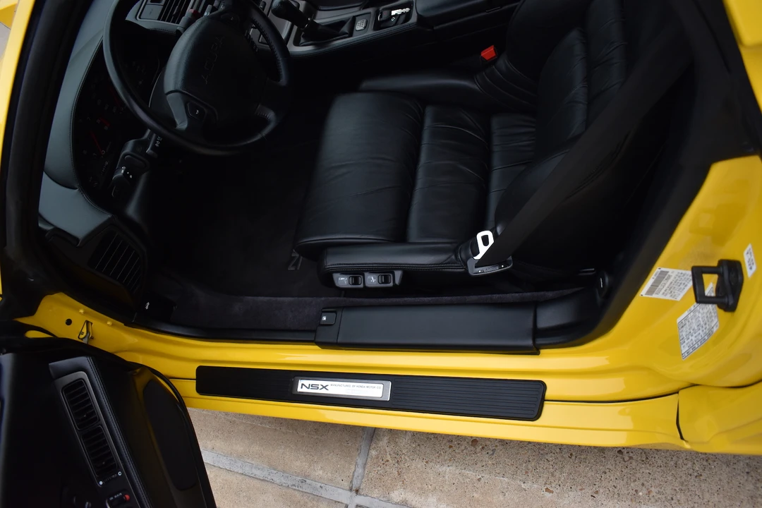 1999 Acura NA2 NSX - Image 28 of 31