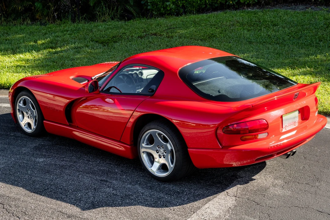 1999 Dodge Viper GTS 2nd Gen - Image 7 of 31