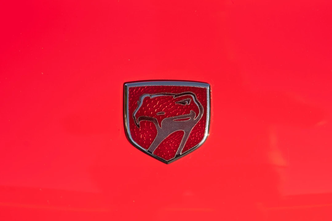 1999 Dodge Viper GTS 2nd Gen - Image 19 of 31