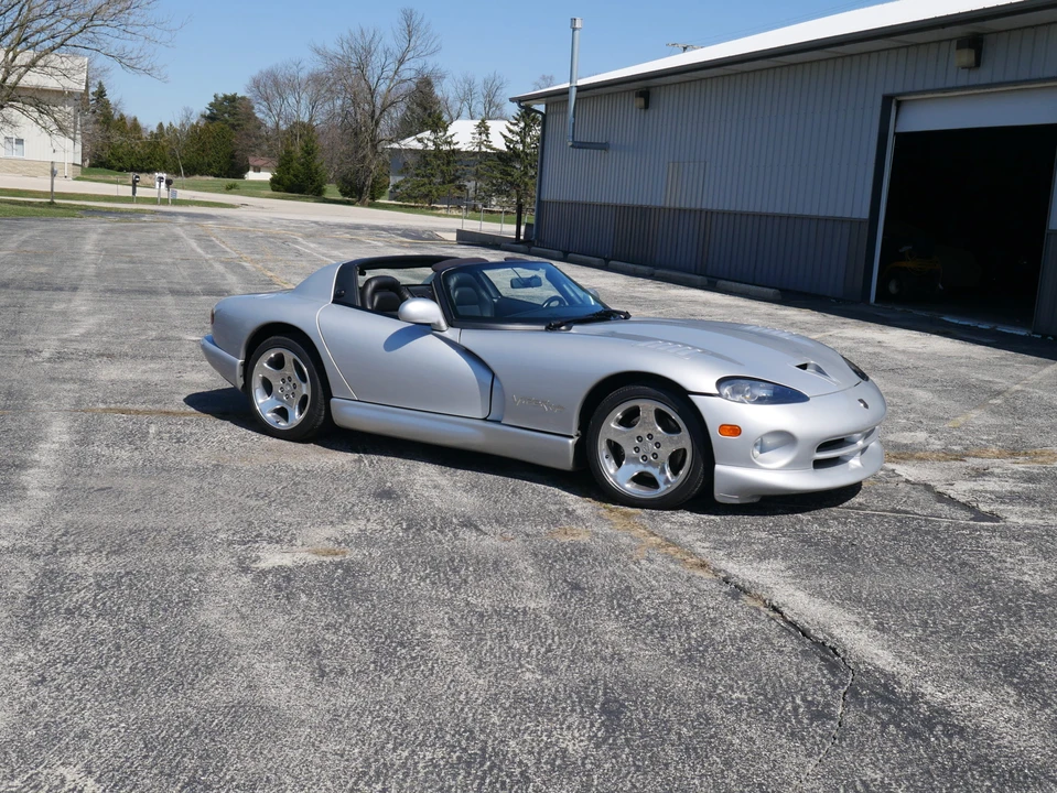 1999 Dodge Viper 2nd Gen - Image 19 of 31