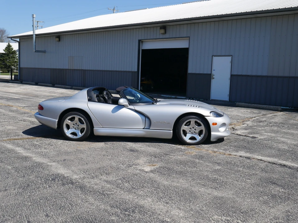 1999 Dodge Viper 2nd Gen - Image 18 of 31
