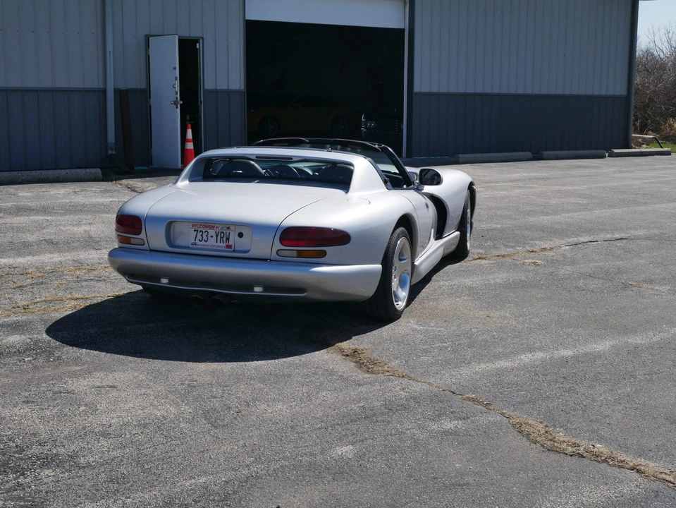 1999 Dodge Viper 2nd Gen - Image 15 of 31