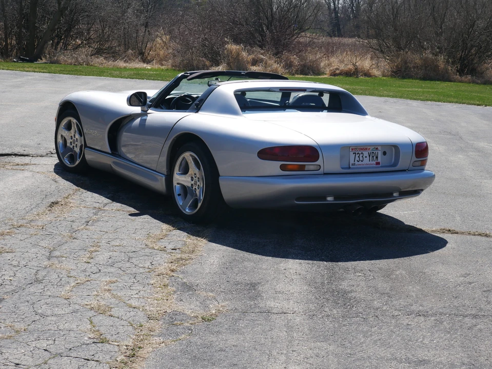 1999 Dodge Viper 2nd Gen - Image 13 of 31