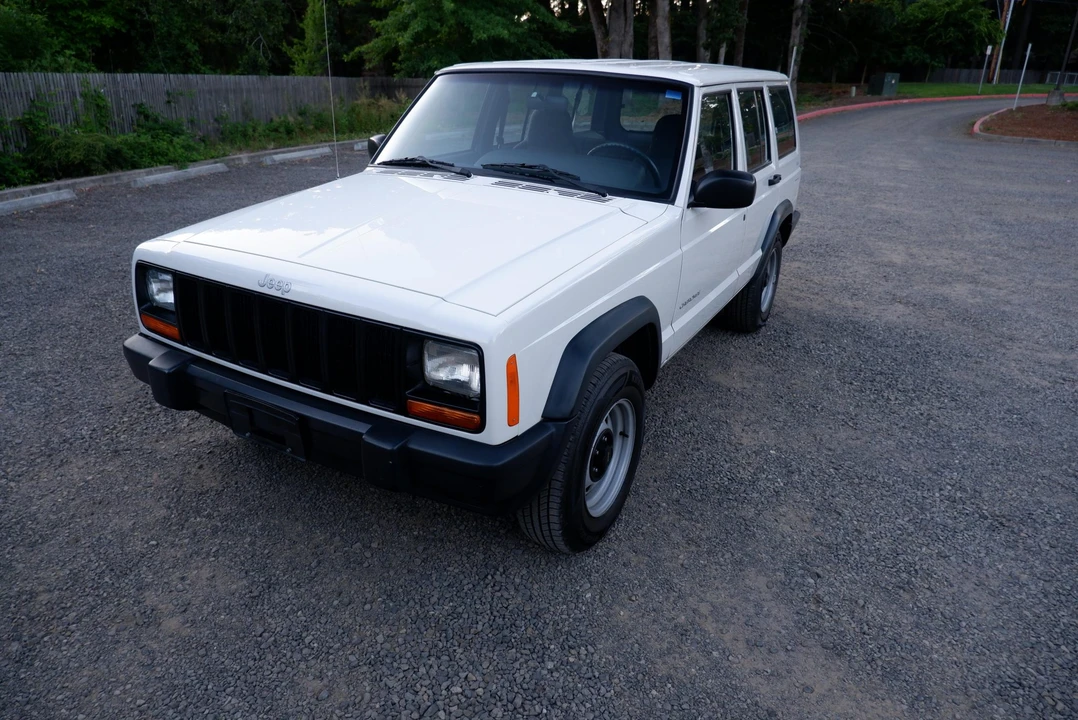 1999 Jeep XJ Cherokee - Image 3 of 31