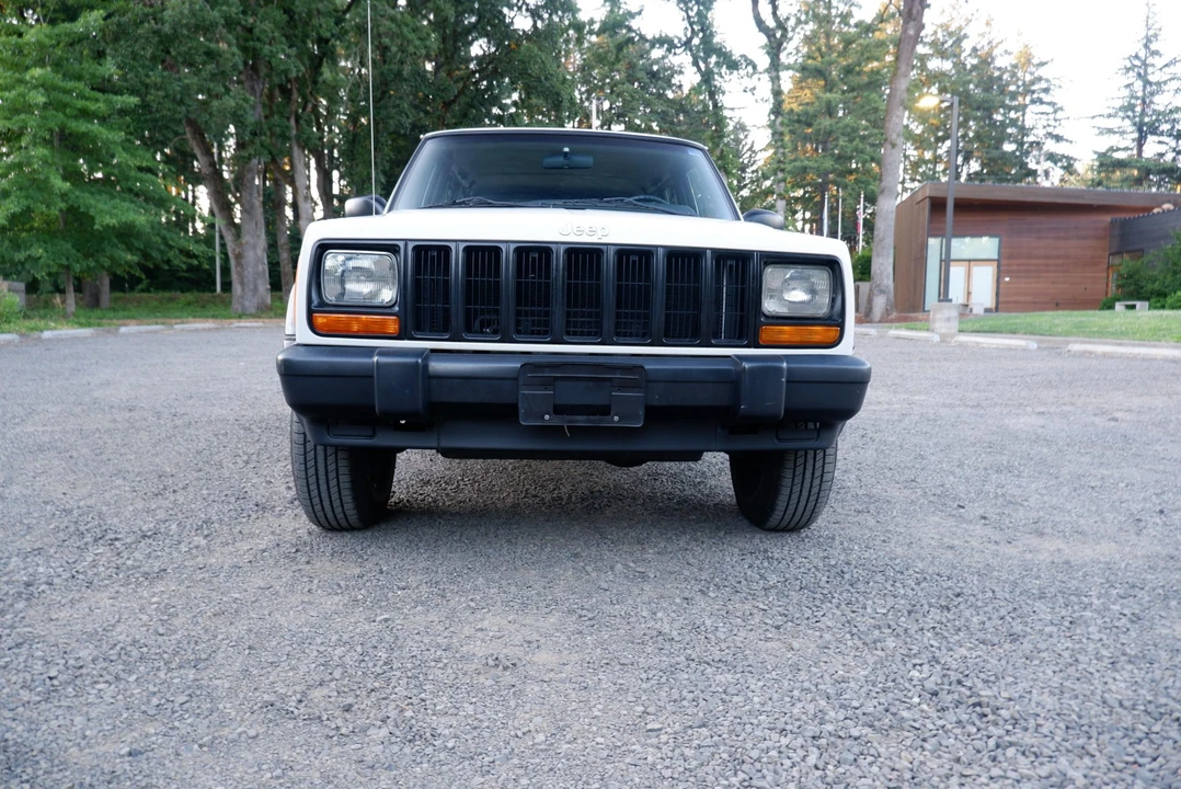1999 Jeep XJ Cherokee - Image 5 of 31