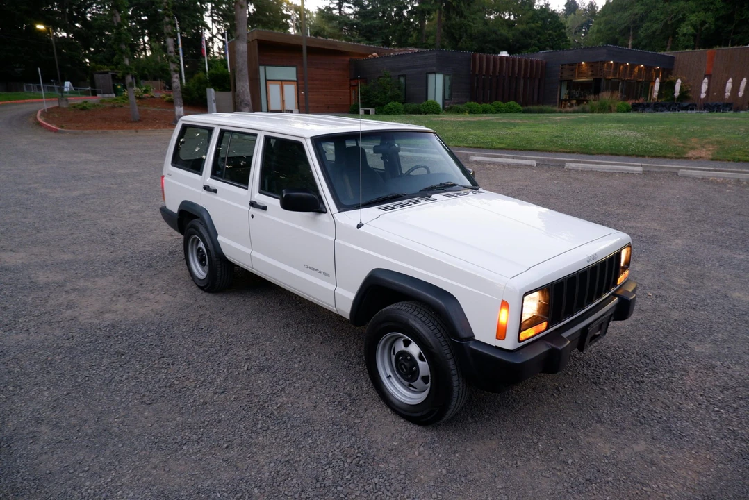 1999 Jeep XJ Cherokee - Image 10 of 31