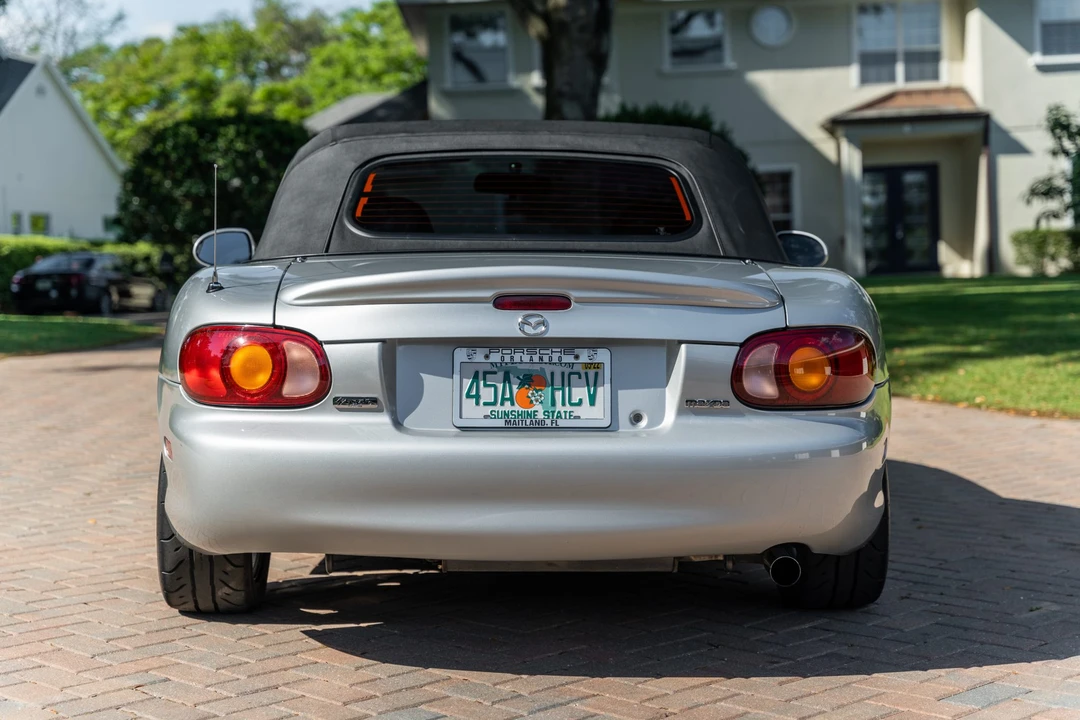 1999 Mazda NB MX-5 Miata - Image 11 of 31