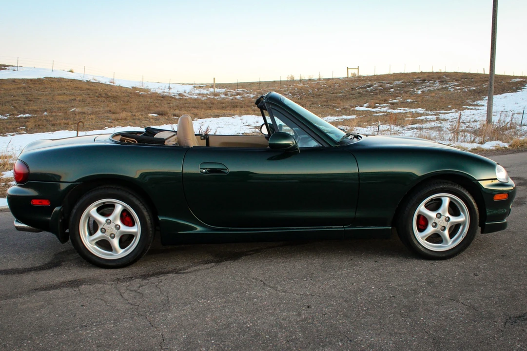 1999 Mazda NB MX-5 Miata - Image 8 of 31