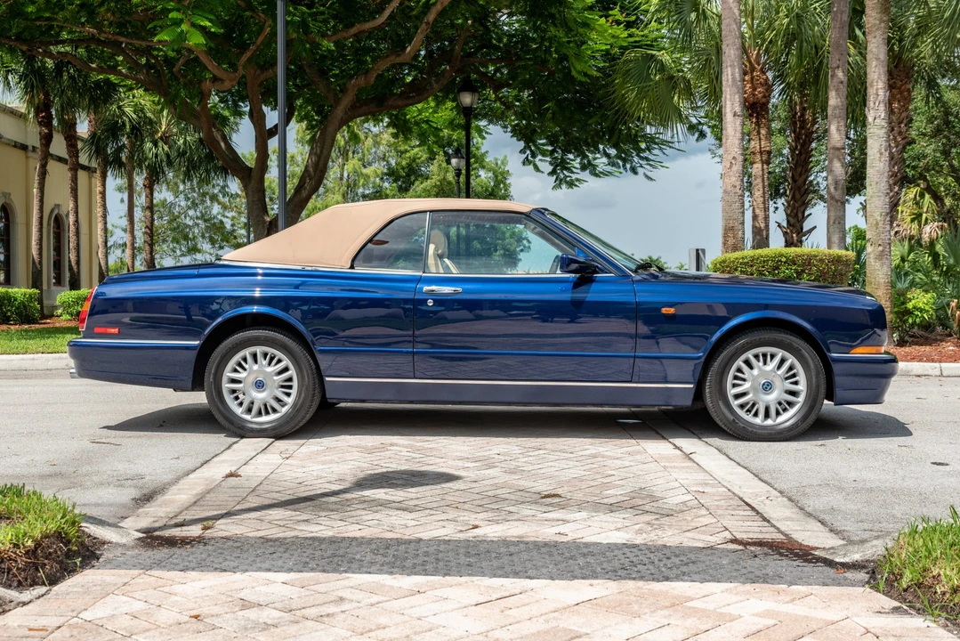 2000 Bentley Azure 1st Gen - Image 7 of 31