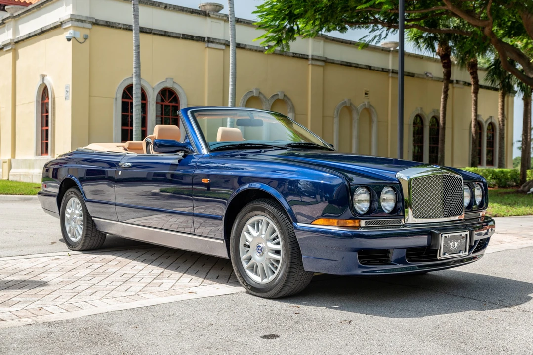2000 Bentley Azure 1st Gen - Image 16 of 31