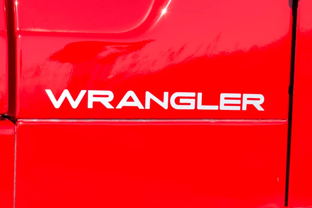 2000 Jeep TJ Wrangler - Image 24 of 31