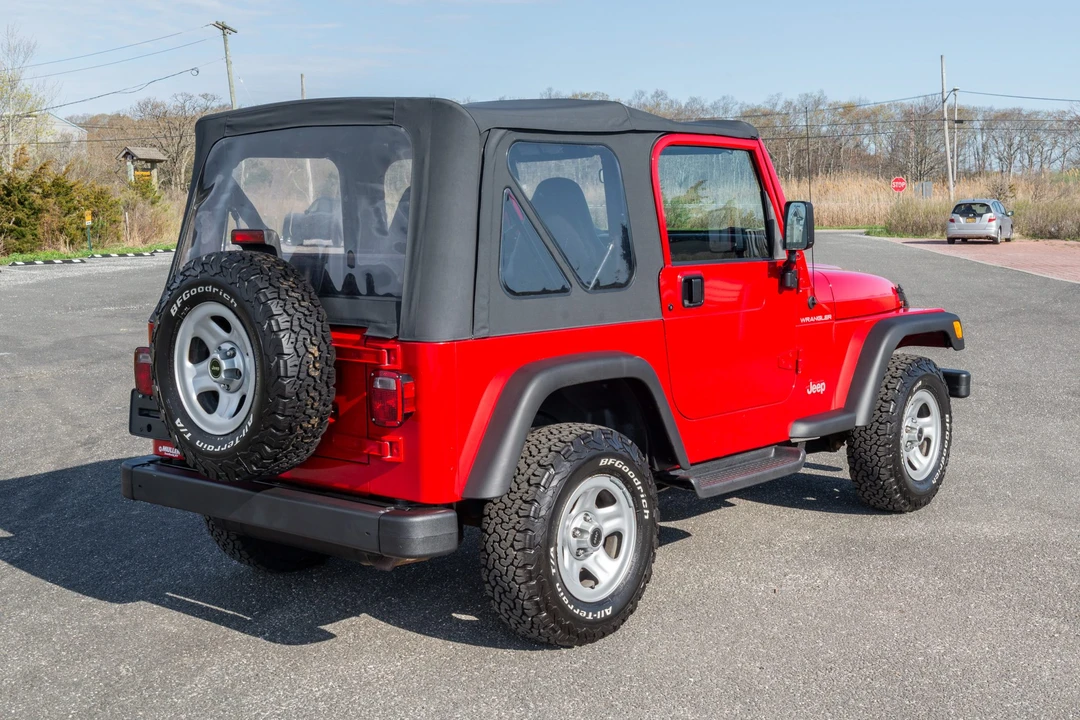 2000 Jeep TJ Wrangler - Image 11 of 31