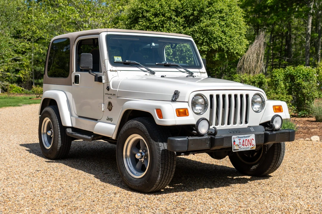 2000 Jeep TJ Wrangler - Image 9 of 31