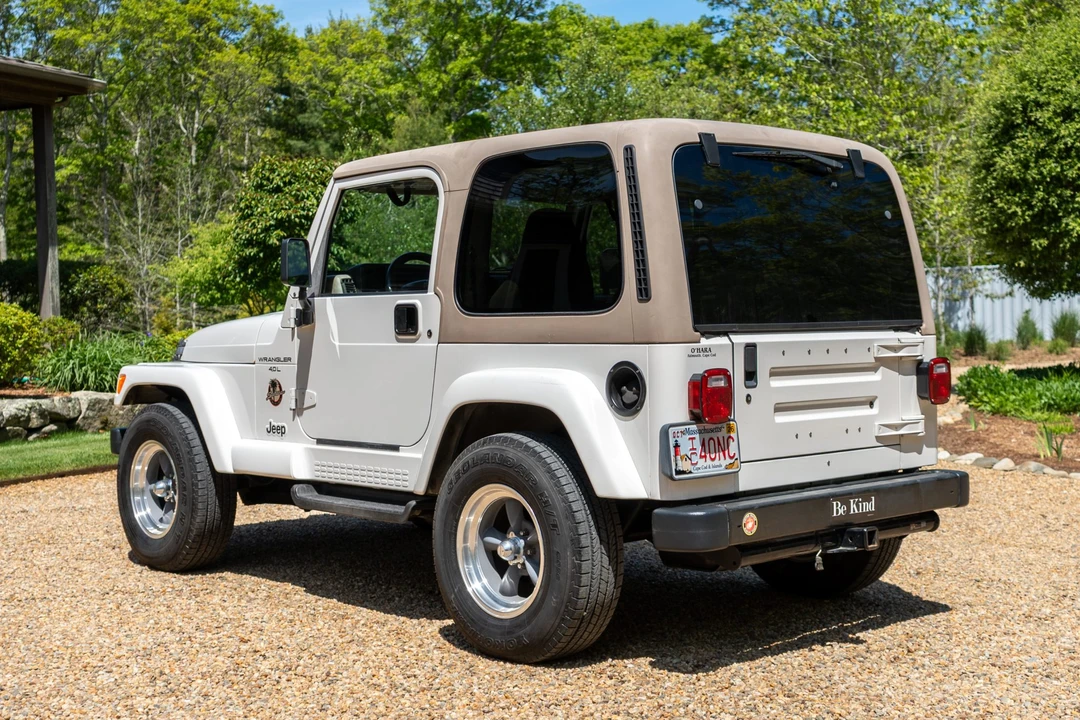 2000 Jeep TJ Wrangler - Image 5 of 31