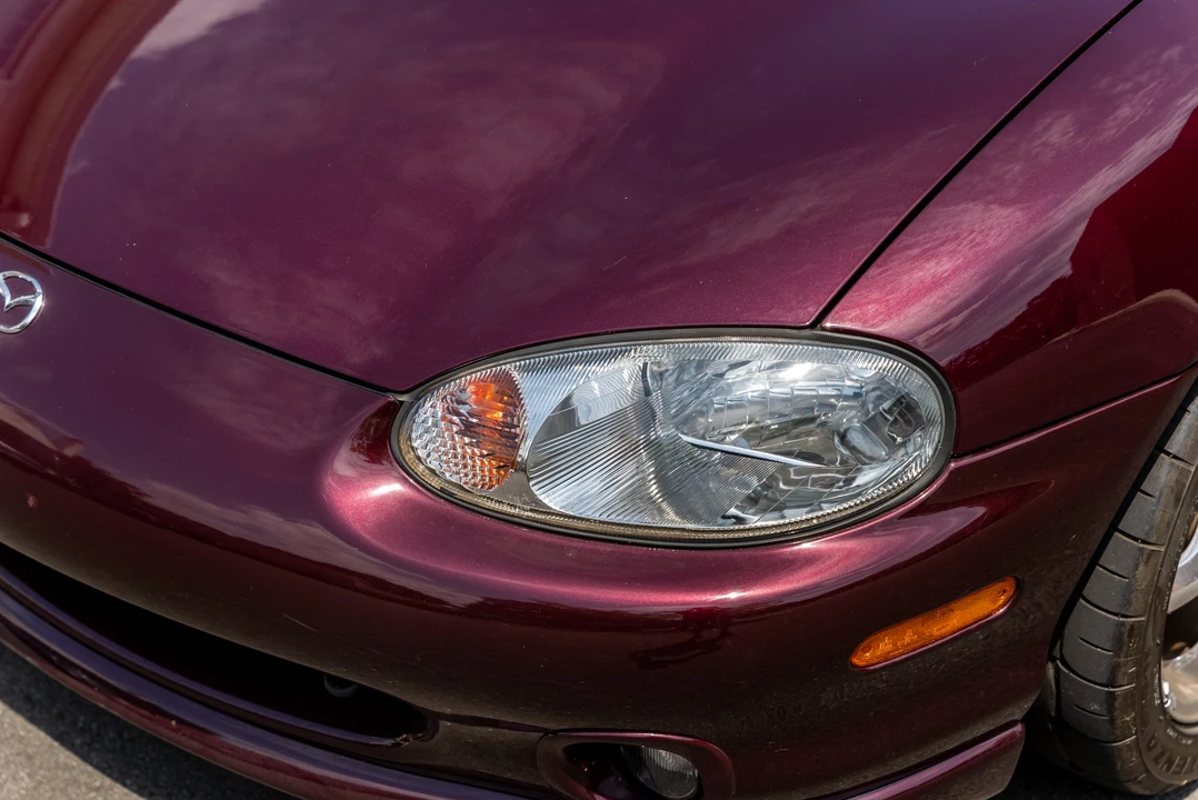 2000 Mazda NB MX-5 Miata - Image 17 of 31