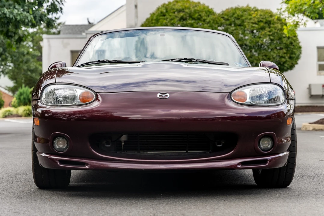 2000 Mazda NB MX-5 Miata - Image 2 of 31