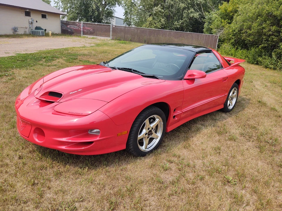 2000 Pontiac Firebird Trans Am 4th Gen - Image 2 of 31