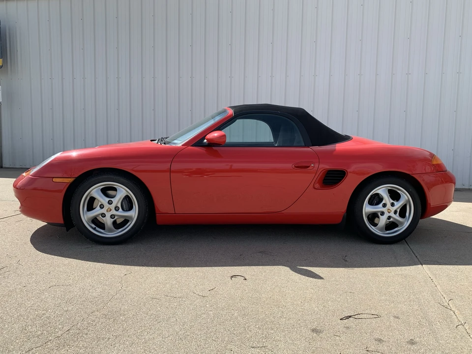2000 Porsche 986 Boxster - Image 17 of 31