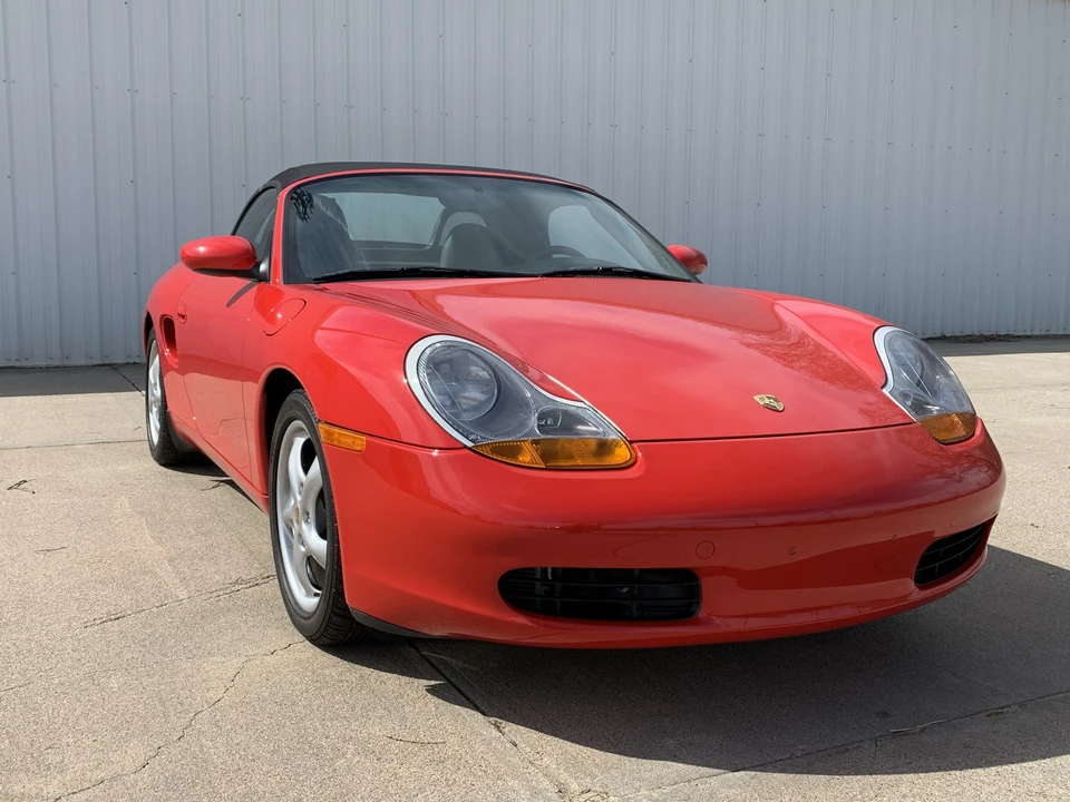 2000 Porsche 986 Boxster - Image 9 of 31