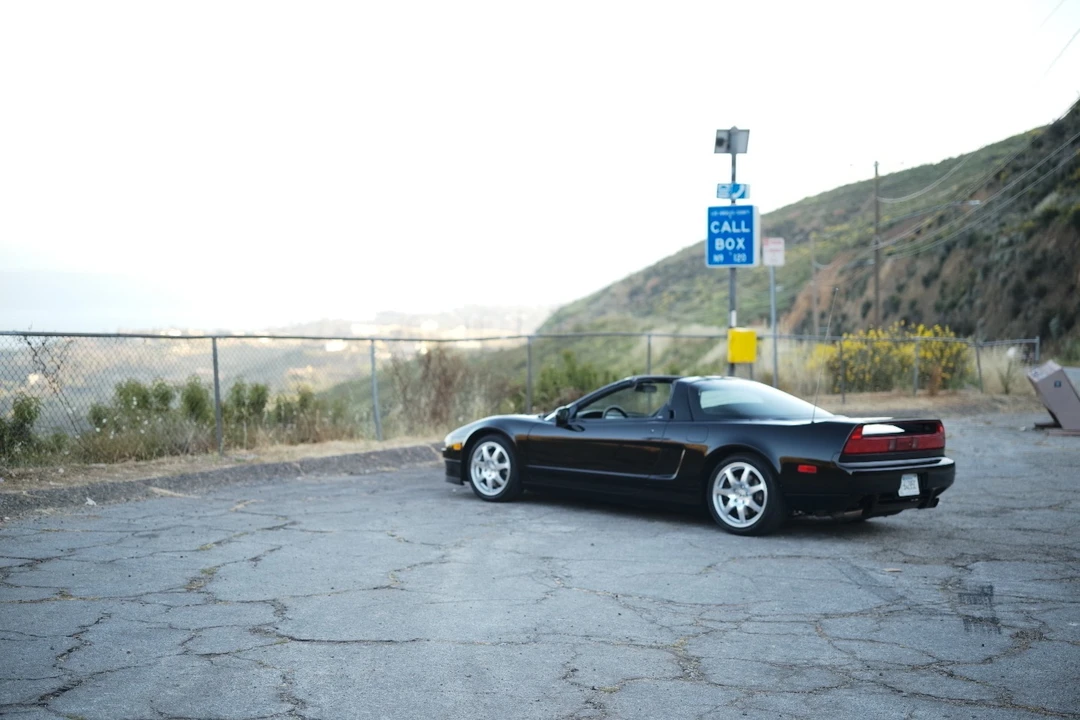 2001 Acura NA2 NSX - Image 18 of 31