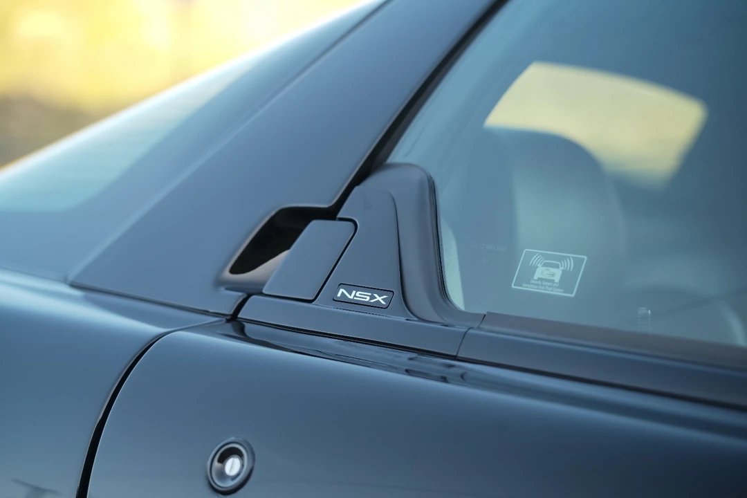 2001 Acura NA2 NSX - Image 23 of 31