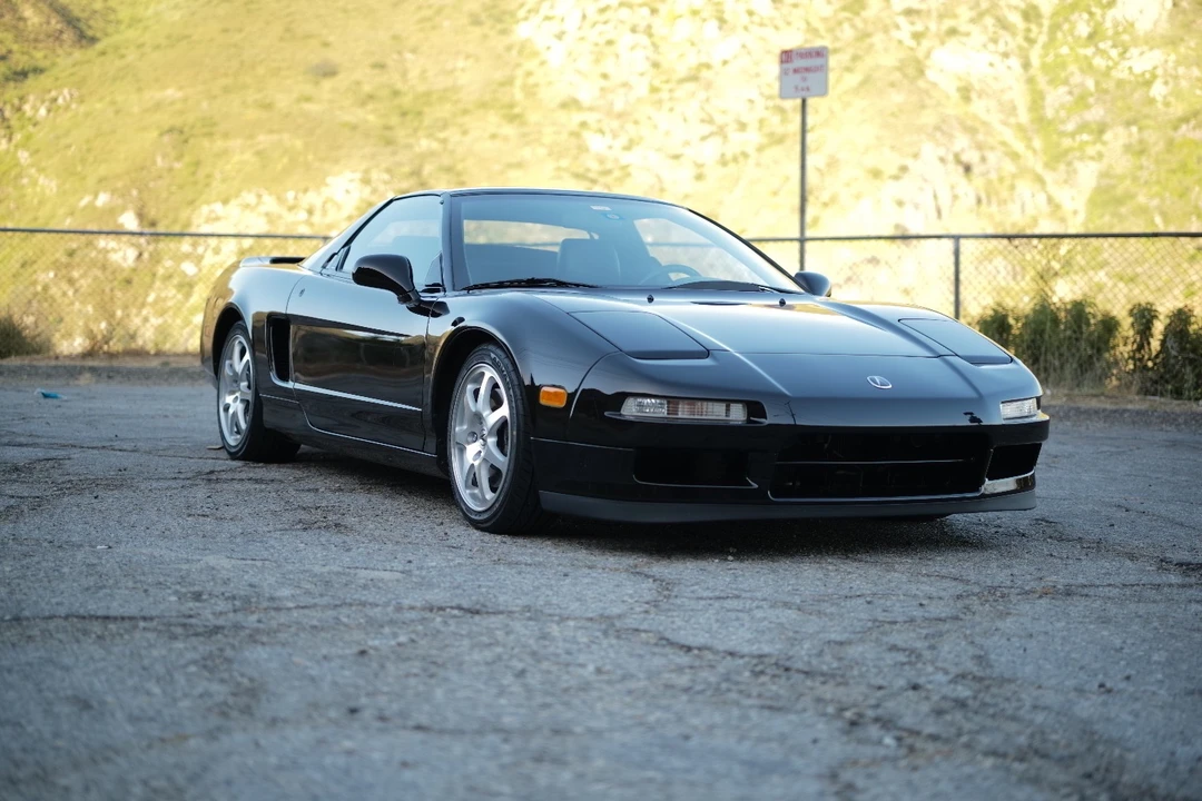 2001 Acura NA2 NSX - Image 2 of 31