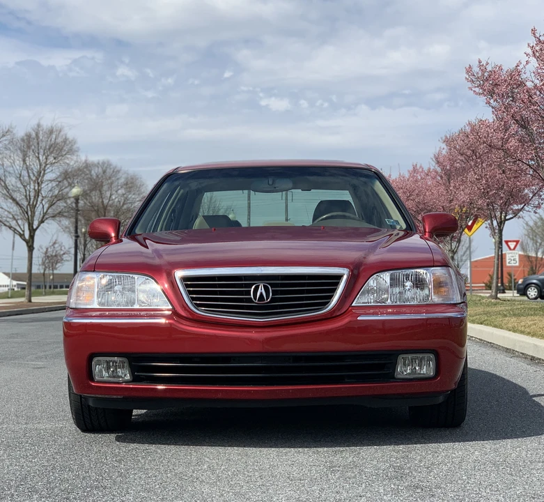2001 Acura RL 1st Gen - Image 10 of 31