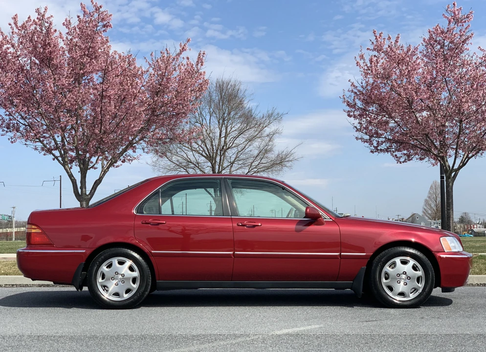 2001 Acura RL 1st Gen - Image 2 of 31