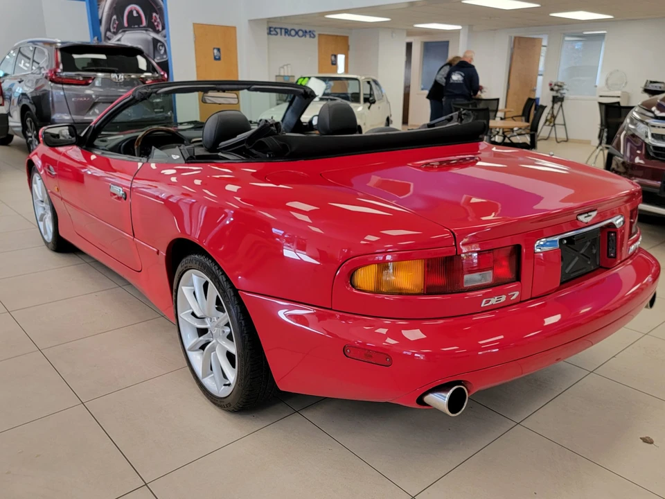 2001 Aston Martin DB7 Vantage - Image 28 of 31