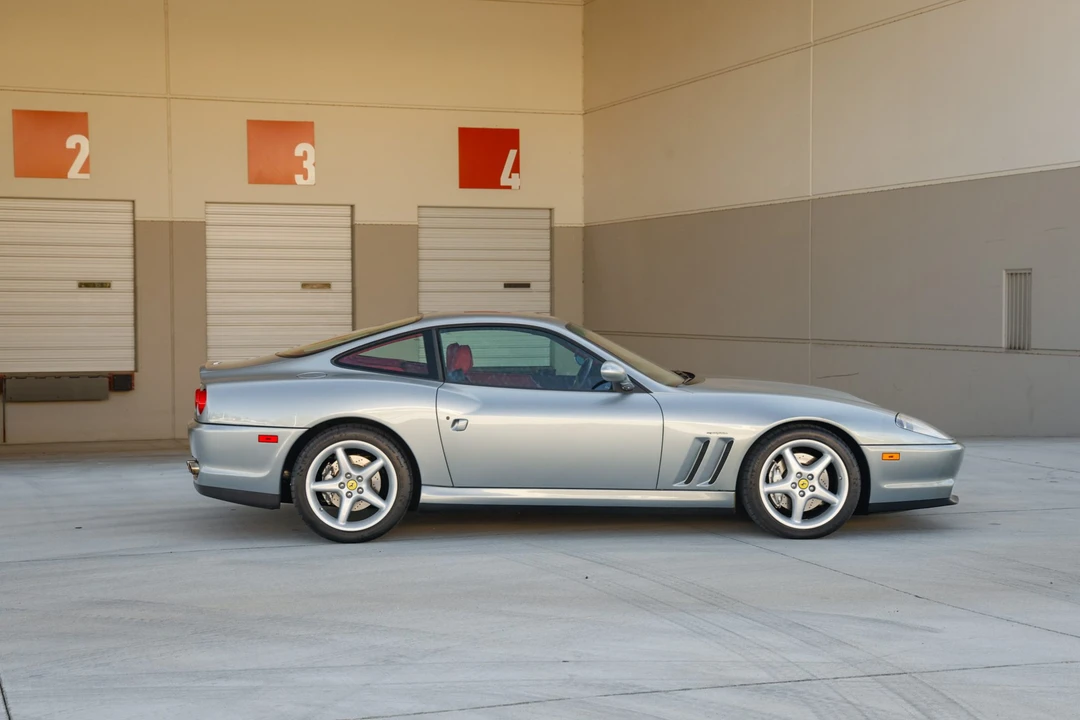 2001 Ferrari 550 Maranello - Image 13 of 31