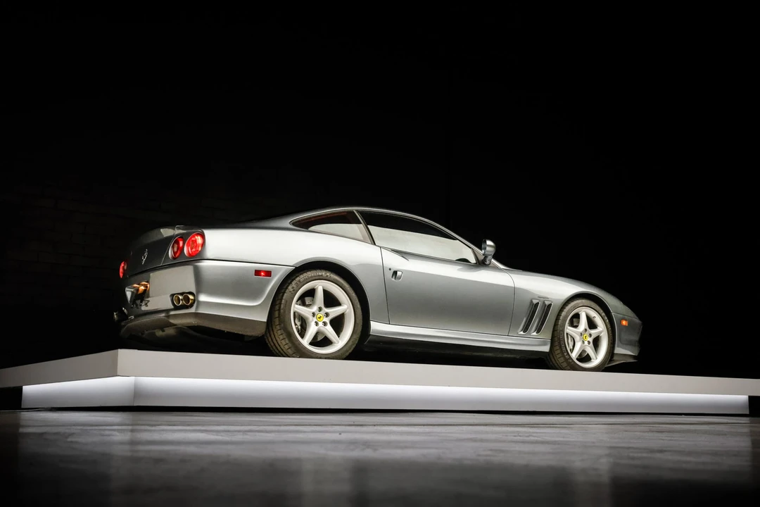 2001 Ferrari 550 Maranello - Image 28 of 31