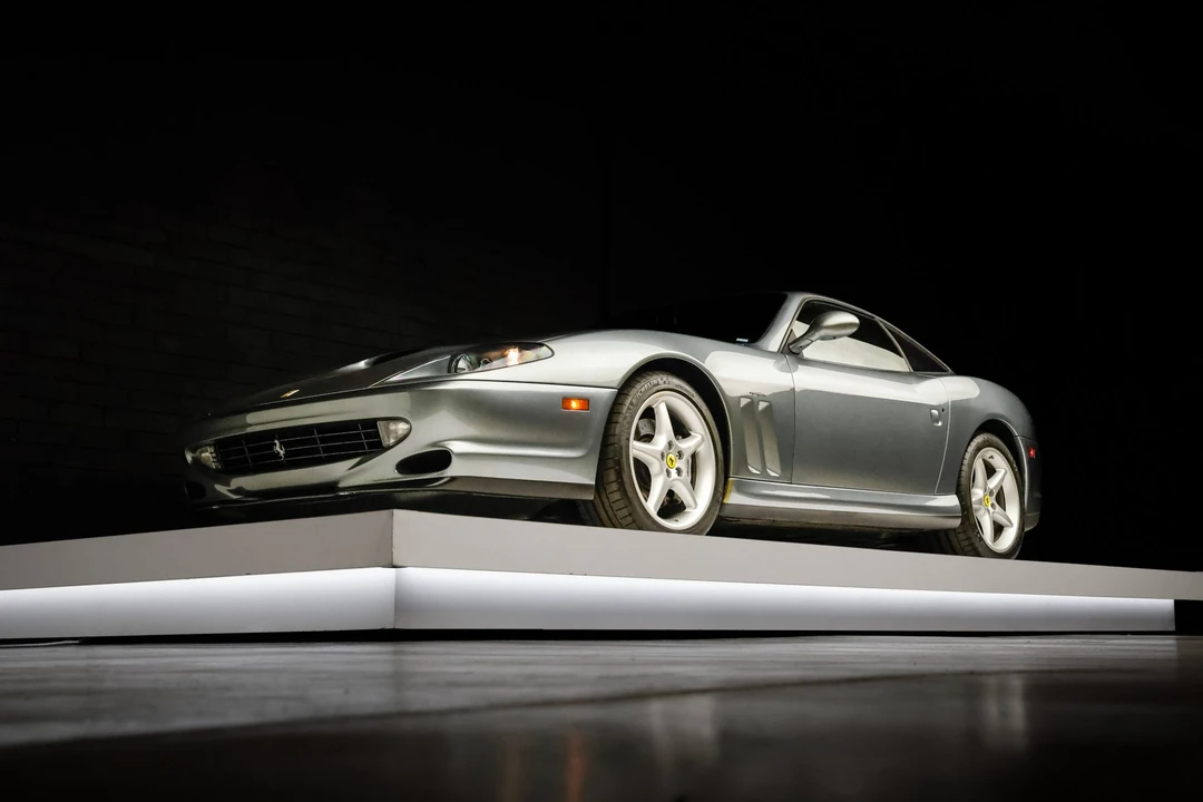 2001 Ferrari 550 Maranello - Image 19 of 31