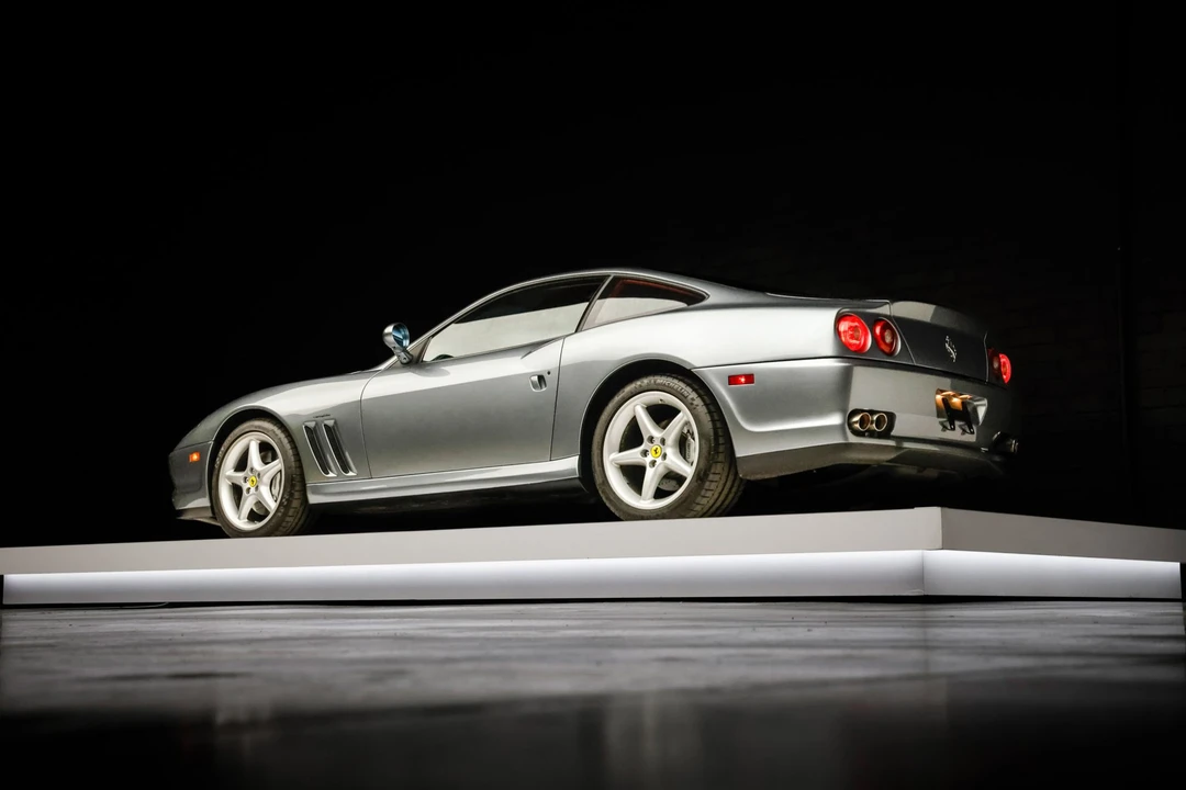 2001 Ferrari 550 Maranello - Image 25 of 31