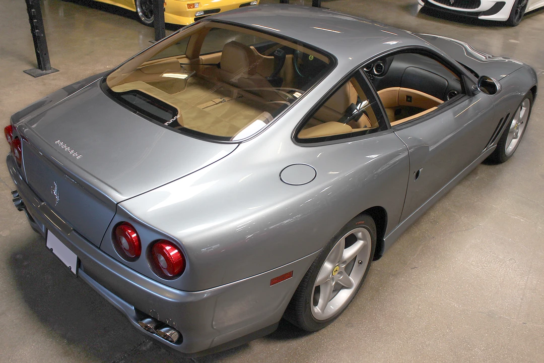 2001 Ferrari 550 Maranello - Image 12 of 31