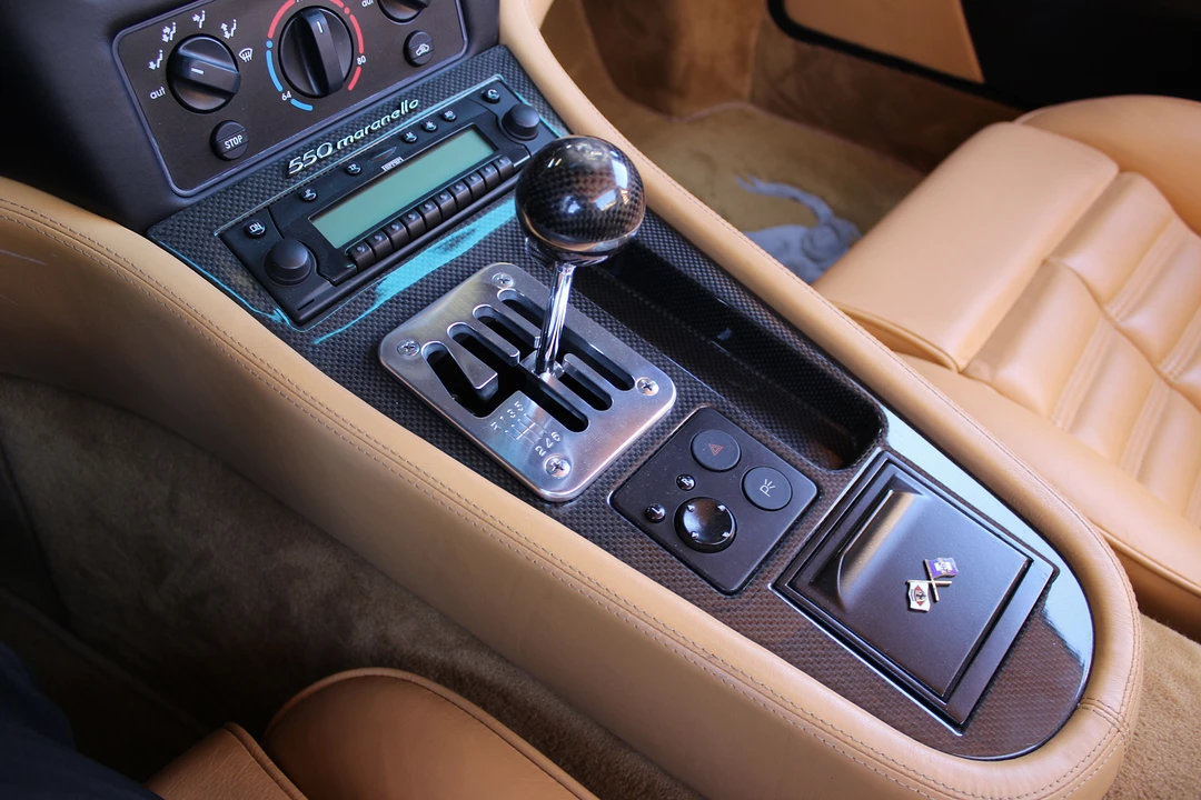 2001 Ferrari 550 Maranello - Image 31 of 31