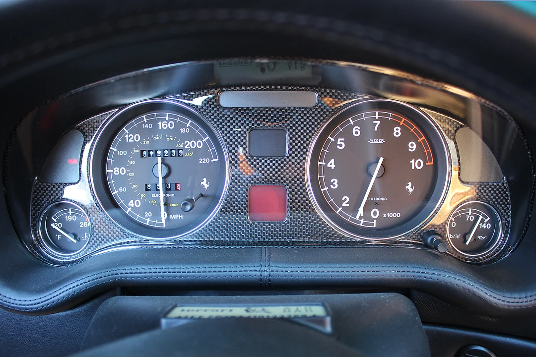 2001 Ferrari 550 Maranello - Image 25 of 31