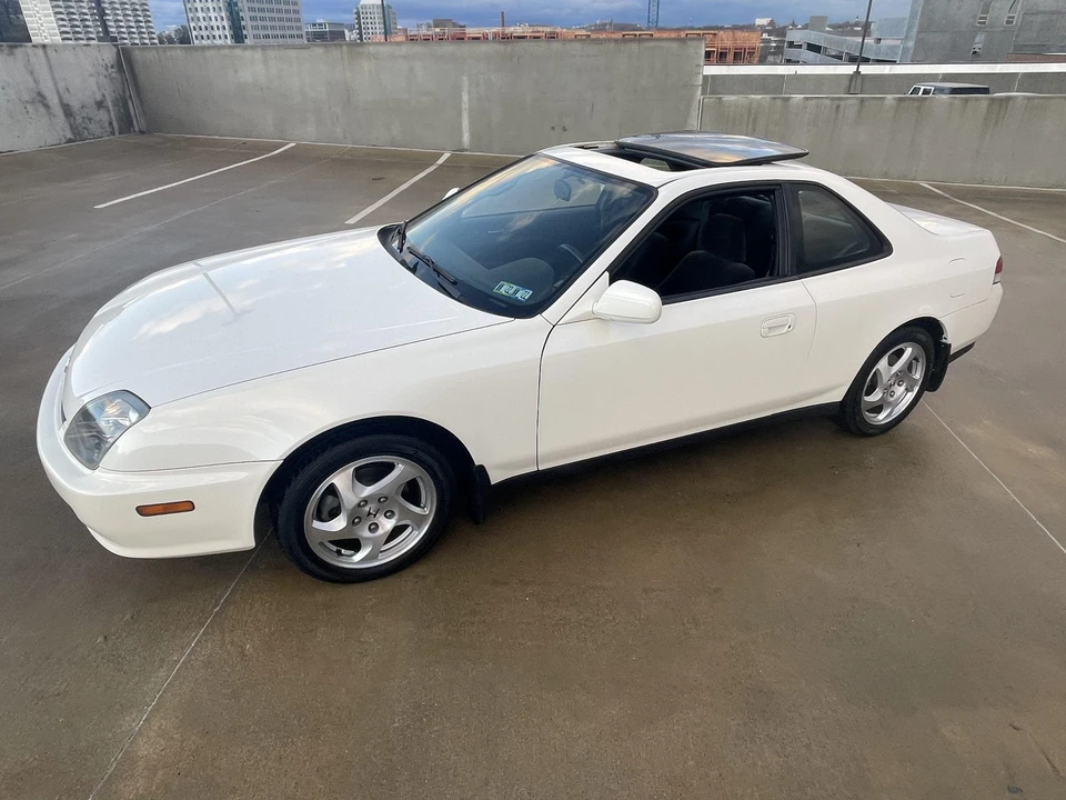 2001 Honda Prelude 5th Gen - Image 5 of 31