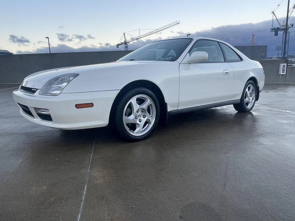 2001 Honda Prelude 5th Gen - Image 3 of 31