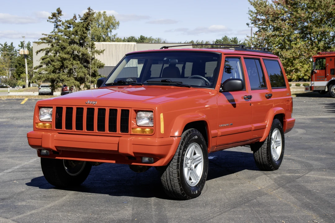 2001 Jeep XJ Cherokee - Image 6 of 31