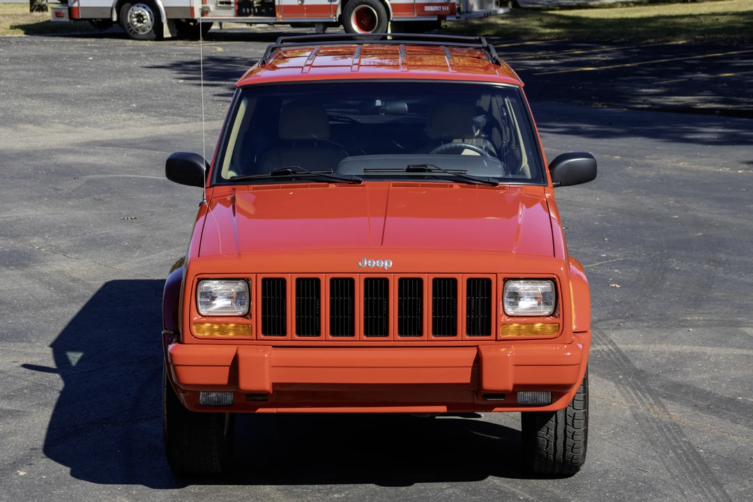 2001 Jeep XJ Cherokee - Image 11 of 31