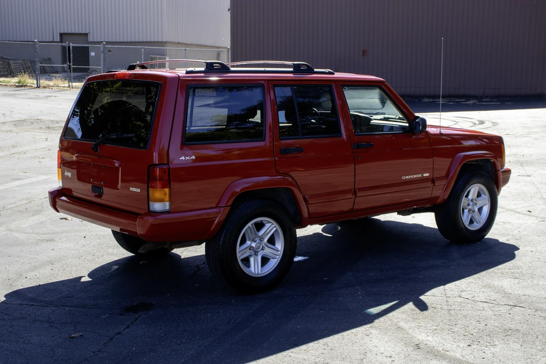 2001 Jeep XJ Cherokee - Image 17 of 31