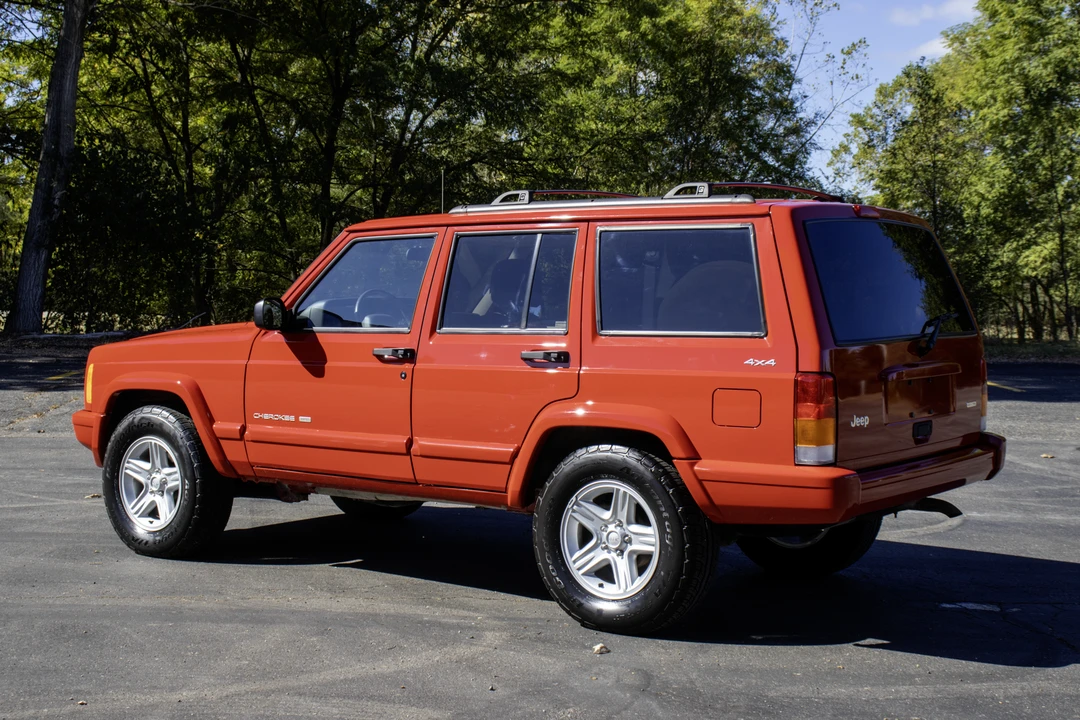 2001 Jeep XJ Cherokee - Image 22 of 31