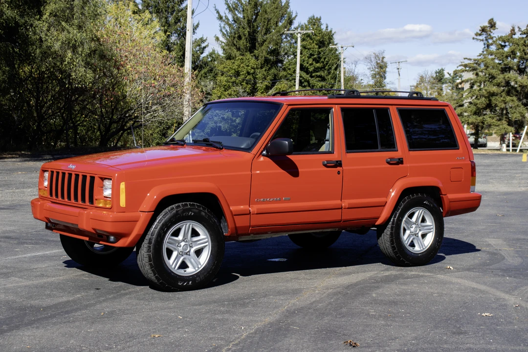 2001 Jeep XJ Cherokee - Image 25 of 31